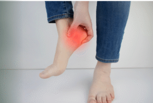 Read more about the article Fix Heel Pain Fast: A Clear Guide to Understanding and Treating Plantar Fasciitis